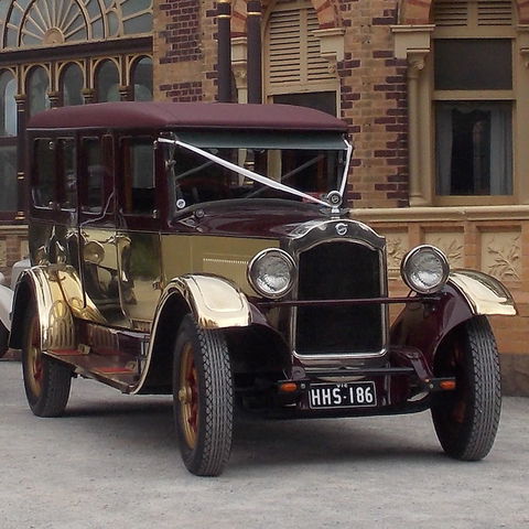 Vintage Fun Hire Cars - Food Delivery Shop 1