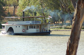 Emmylou Paddle Steamer - Food Delivery Shop 3
