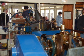 Emmylou Paddle Steamer - Food Delivery Shop 5