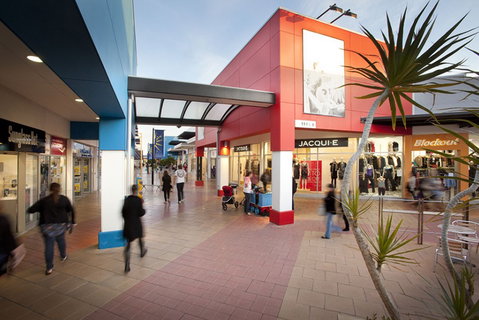 Harbour Town Adelaide - Food Delivery Shop 3