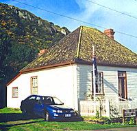 Joe Lyons Cottage - Food Delivery Shop