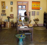 Lyons Cottage - Pet Food Australia