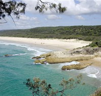 Main Beach North Stradbroke Island - Pet Food Australia