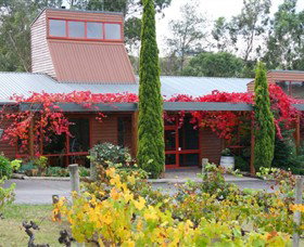 Fergusson Winery & Restaurant - Pet Food Australia 0