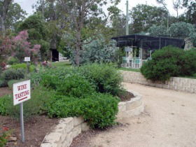 Holland Wines - Food Delivery Shop 1