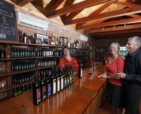 Monichino Wines - Food Delivery Shop 1