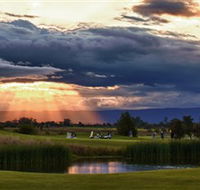 Lynwood Country Club - Food Delivery Shop