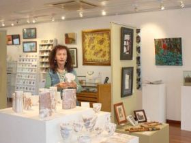 Kuranda Arts Cooperative Gallery - Food Delivery Shop 1