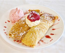 The Big Strawberry - Food Delivery Shop 4