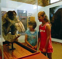 Australian Museum Diprotodon Exhibition - Pet Food Australia
