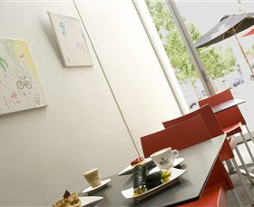 Shepparton Art Museum (SAM) - Food Delivery Shop 6