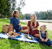 Wagga Beach - Food Delivery Shop