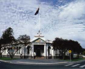 Museum Of The Riverina - Historic Council Chambers Site - Food Delivery Shop 0
