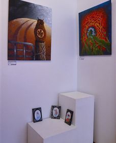 Gellibrand River Gallery - Food Delivery Shop 5