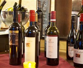 Customs House Restaurant And Wine Bar - Food Delivery Shop 5