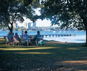 Swan River Foreshore - Food Delivery Shop 2