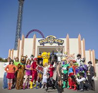 Warner Bros. Movie World - Pet Food Australia