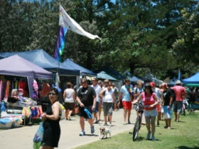Burleigh Art And Craft Markets - Food Delivery Shop 0