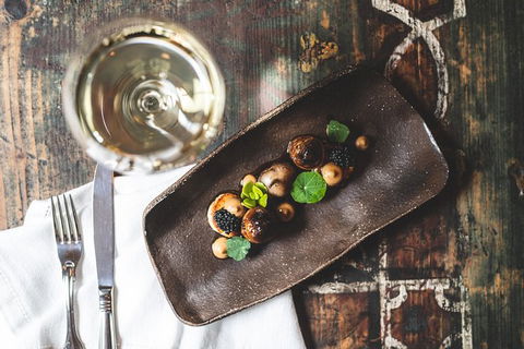 Voyager Estate: Private Winery Tasting Tour In Margaret River With Lunch - Food Delivery Shop 4