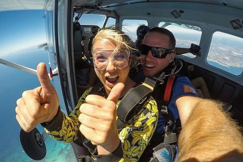 Rottnest Skydive + Fremantle Ferry Package - Food Delivery Shop 3