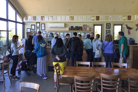 Phillip Island Wine Experience Tour - Food Delivery Shop 15