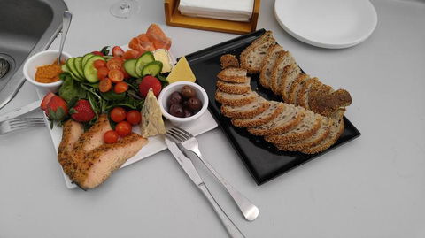 Fresh From The Ocean: Tasmanian Seafood Gourmet Full-Day Cruise Including Lunch - Food Delivery Shop 8