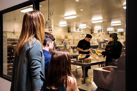 Barossa Valley Food And Wine Tour - Food Delivery Shop 9