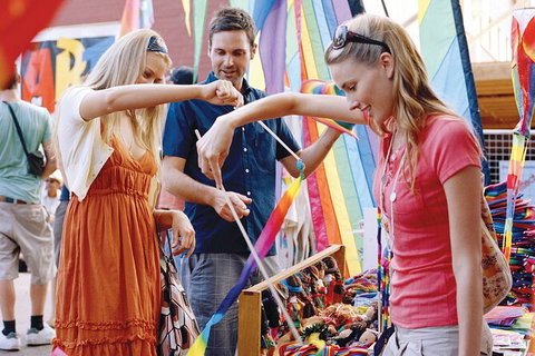 Chill Out At Byron Bay From Gold Coast - Food Delivery Shop 14