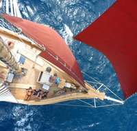 2-Day Whitsundays Sailing Adventure Alexander Stewart - Food Delivery Shop