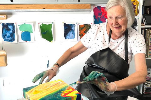 Try Pour Painting In An Artistâ€™s Studio! - Food Delivery Shop 1