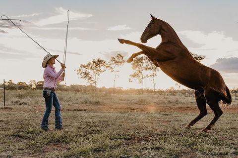 Skip-the-Line Katherine Outback Experience Show Ticket - Food Delivery Shop 5