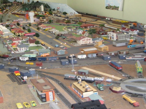 Heywood Model Trains - Food Delivery Shop 0
