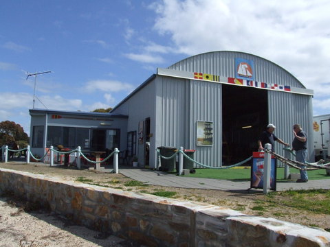 Rebuild Independence Project - Pet Food Australia 2