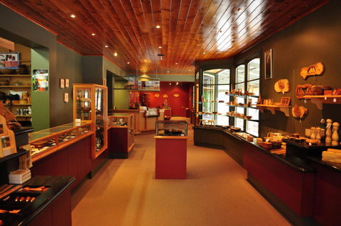 Wilderness Woodworks  Strahan - Food Delivery Shop 0