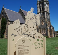 Westbury Silhouette Trail - Food Delivery Shop