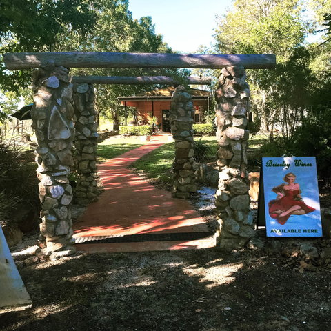 Childers Wine Trail - Food Delivery Shop 1