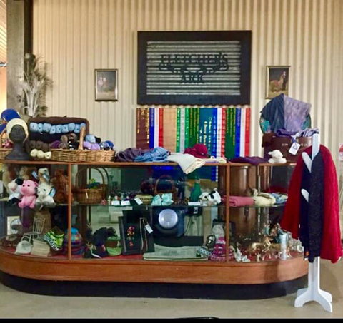 Fletchers Ark Farmyard And Fletchers Ark Alpacas - Food Delivery Shop 2