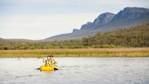 Lake Bellfield - Food Delivery Shop 1