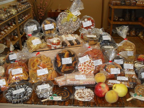 Gully Gardens - Food Delivery Shop 1