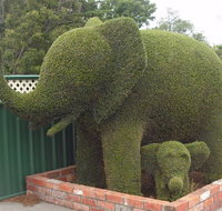 Railton Town of Topiary - Food Delivery Shop