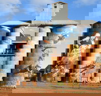 Riverina Outdoor Art Trail - Food Delivery Shop