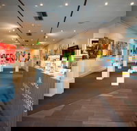 Australian National Botanic Gardens Visitor Centre Gallery - Food Delivery Shop