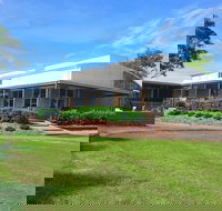 Beresfield Golf Mini Golf and FootGolf Course - Food Delivery Shop