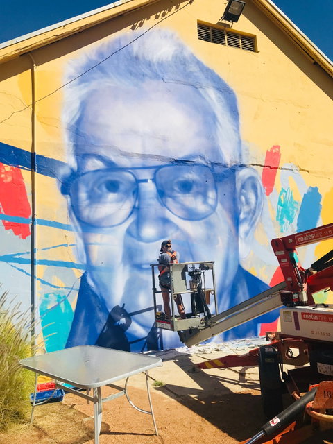 Pave The Way To Gular Street Art - Food Delivery Shop 2