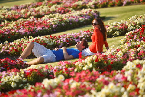 Victoria State Rose Garden At Werribee Park - Food Delivery Shop 1