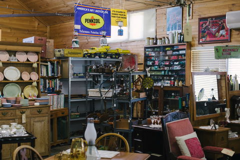 Bowning Antique Centre - Food Delivery Shop 1