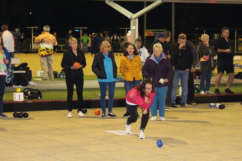 Cleveland Sharks Bowls Club - Pet Food Australia 2