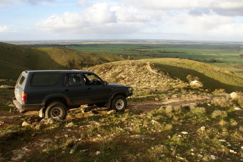 Eagle View 4WD Track - Food Delivery Shop 0