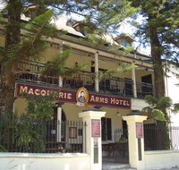 Macquarie Arms Hotel - Food Delivery Shop