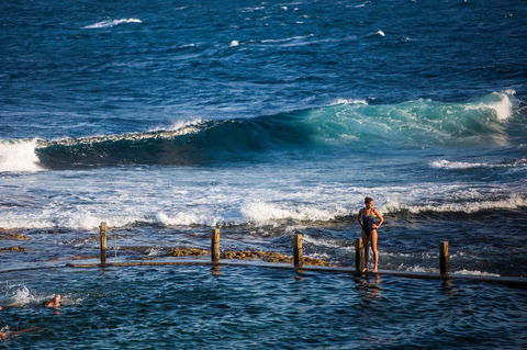 Mahon Pool - Food Delivery Shop 2